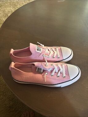 Converse women Pink Low-Top Knit Sneakers with White